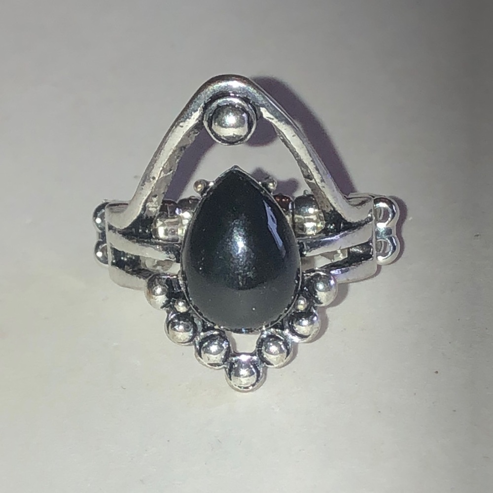 Silver Tone Black Teardrop Ring with Beaded Accents